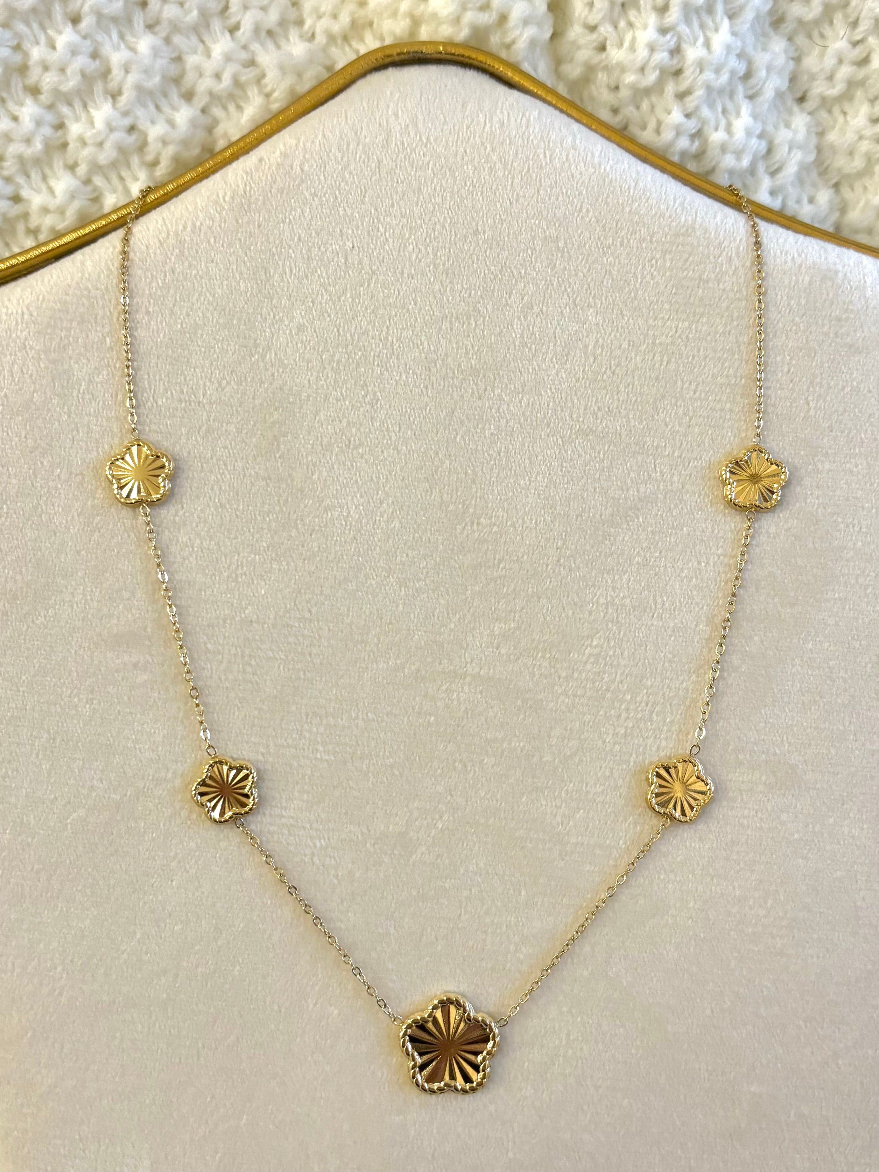 Collier or - FLORA