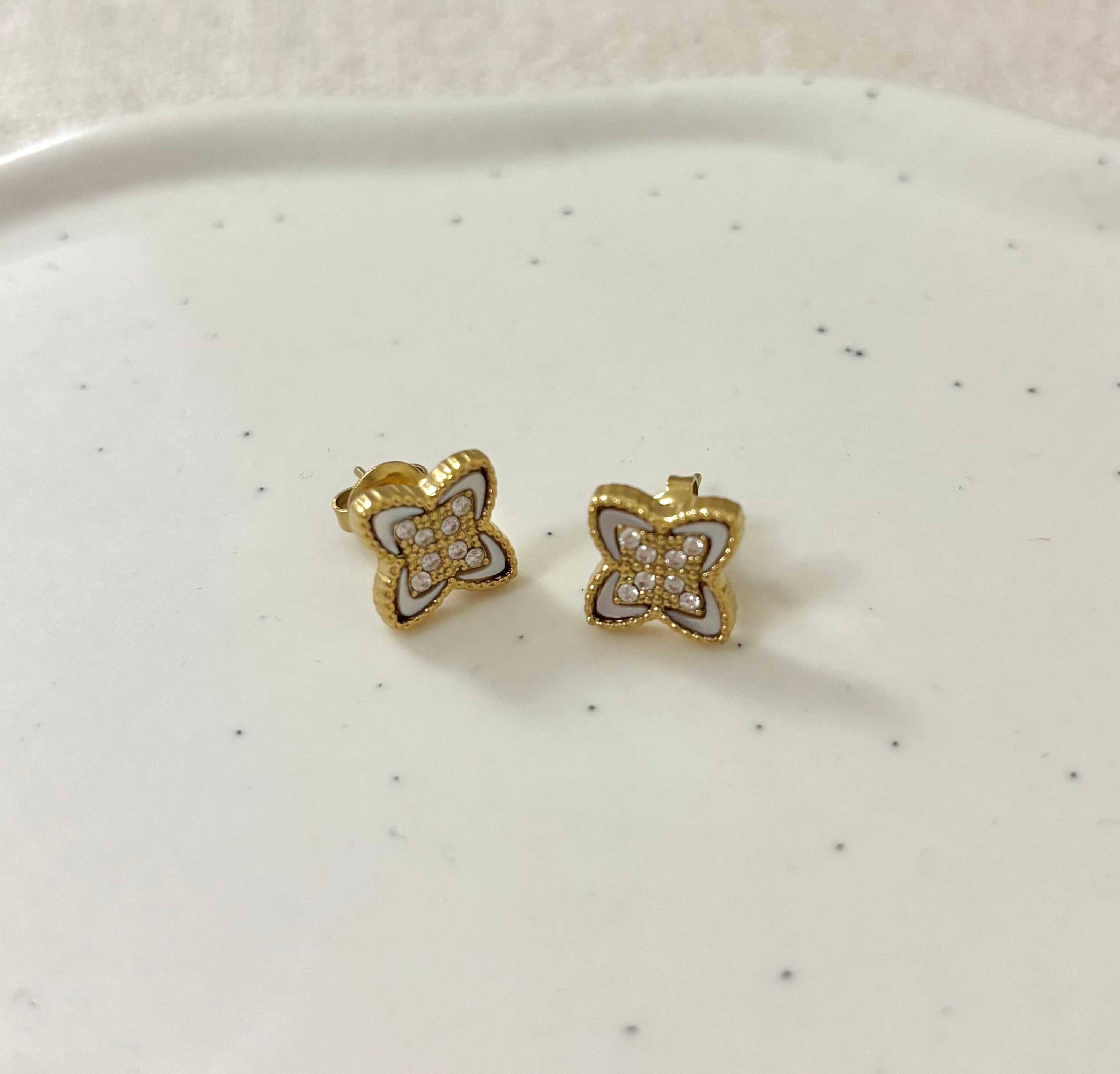 Boucle d’oreille or - LYS