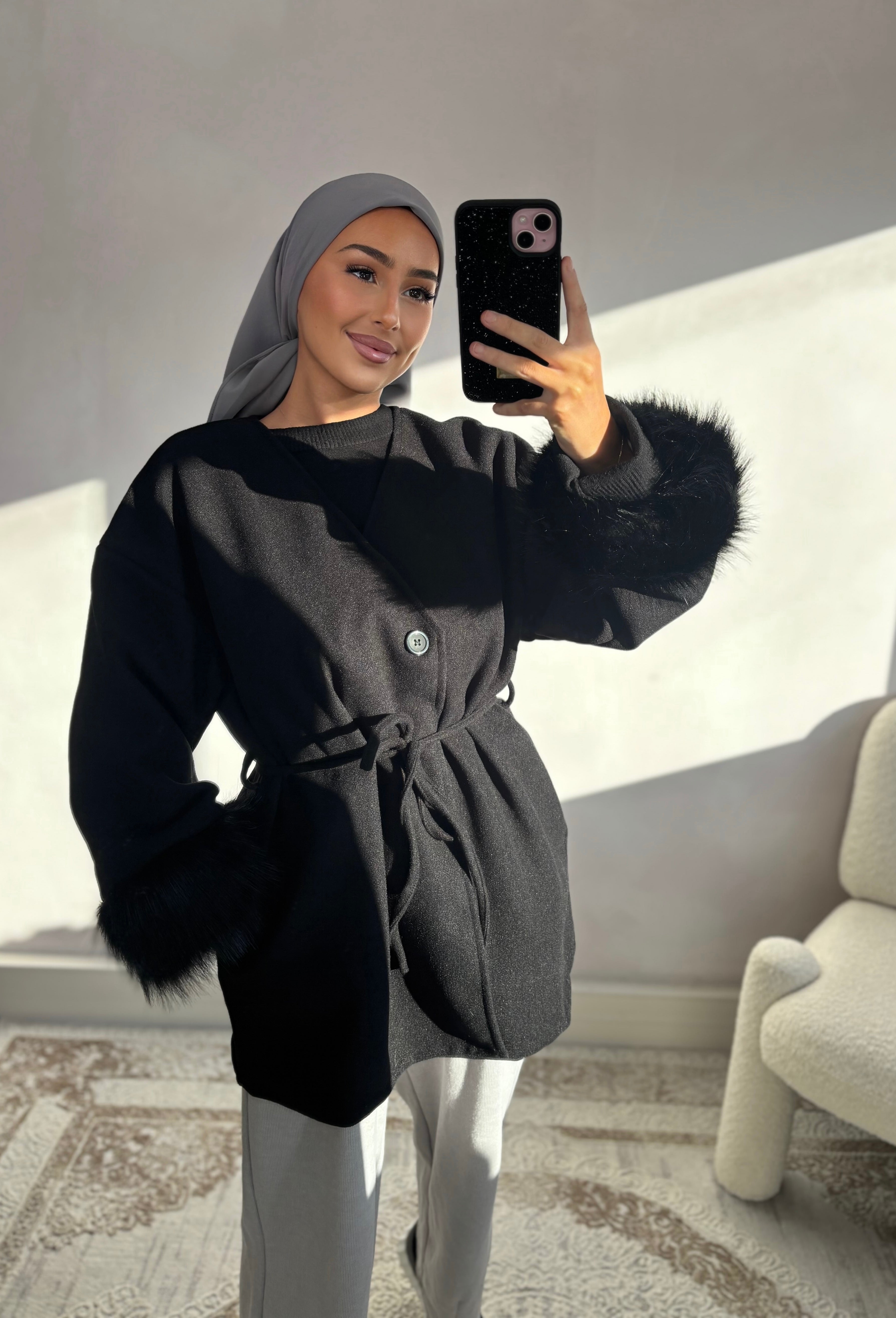 Fur coat - black