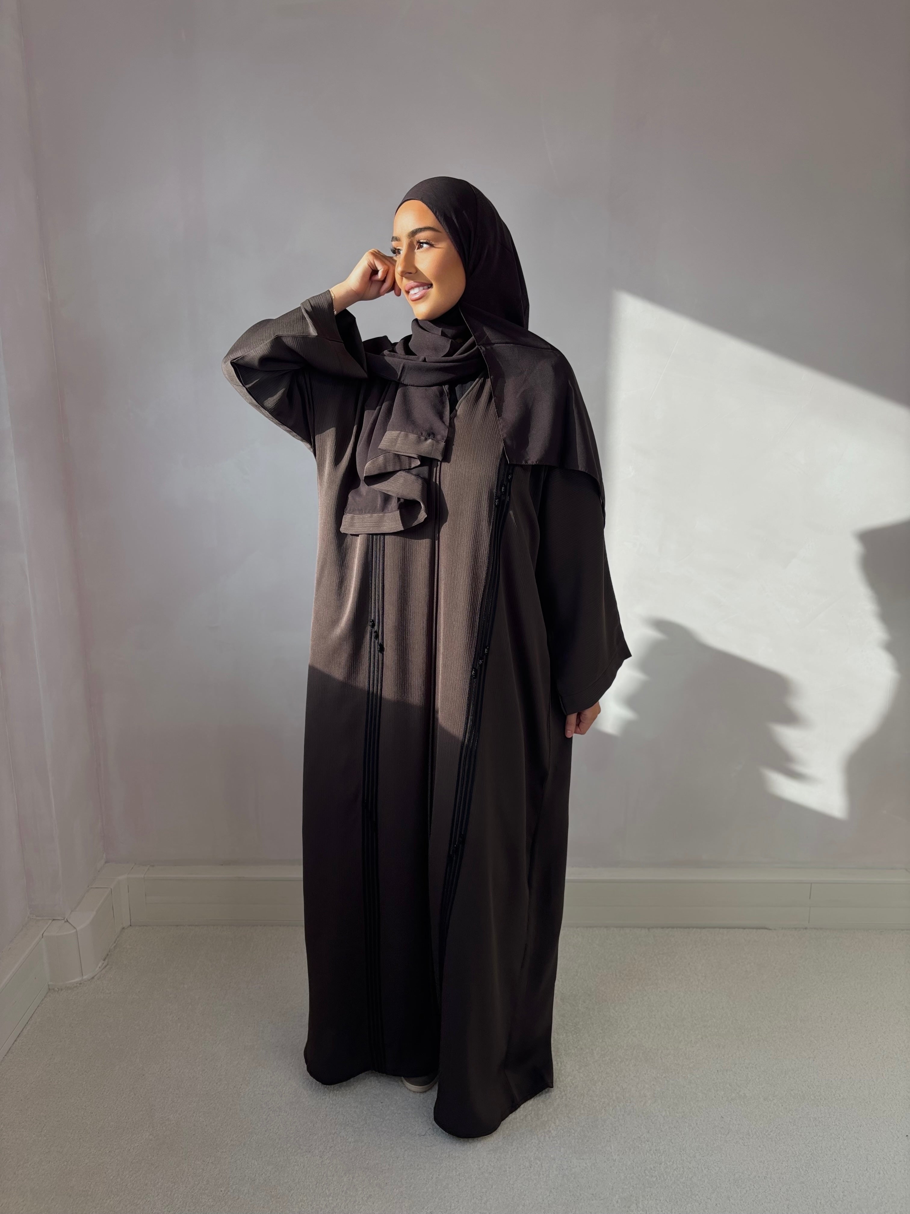 ELIF Dubai Abaya (n2) - Dunkelbraun