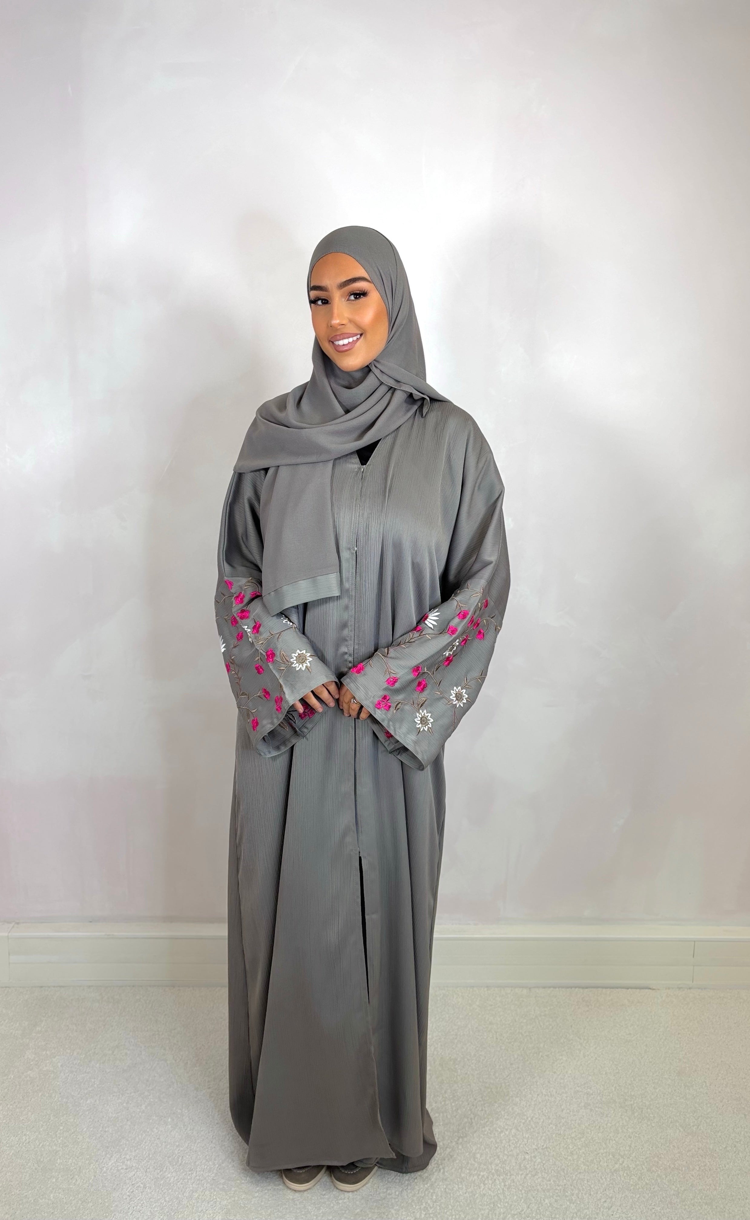 Abaya from Dubai FLORA (n45) - pistachio gray