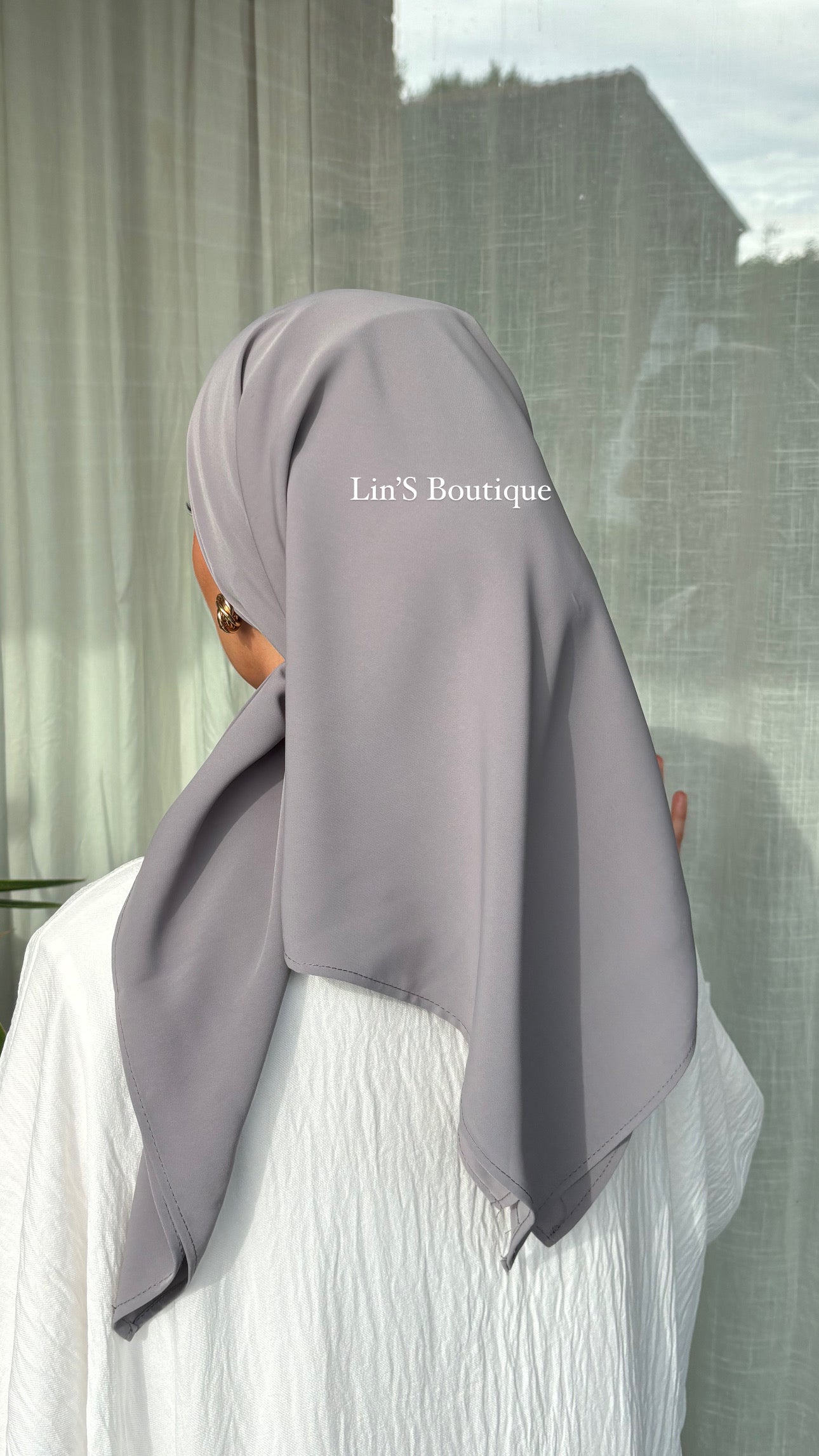 Lin'S B Silk Square - Grey