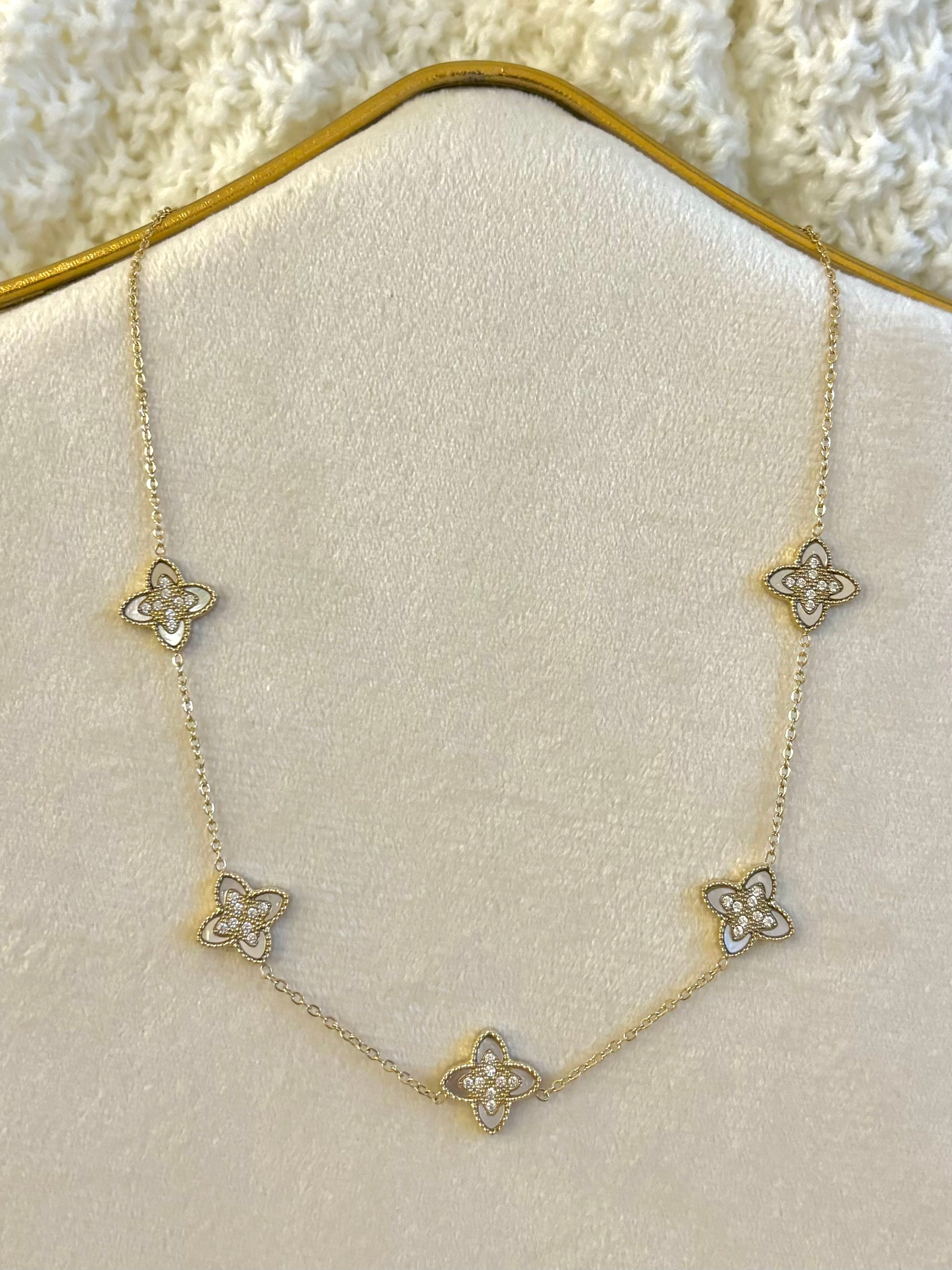 Collier or - LYS