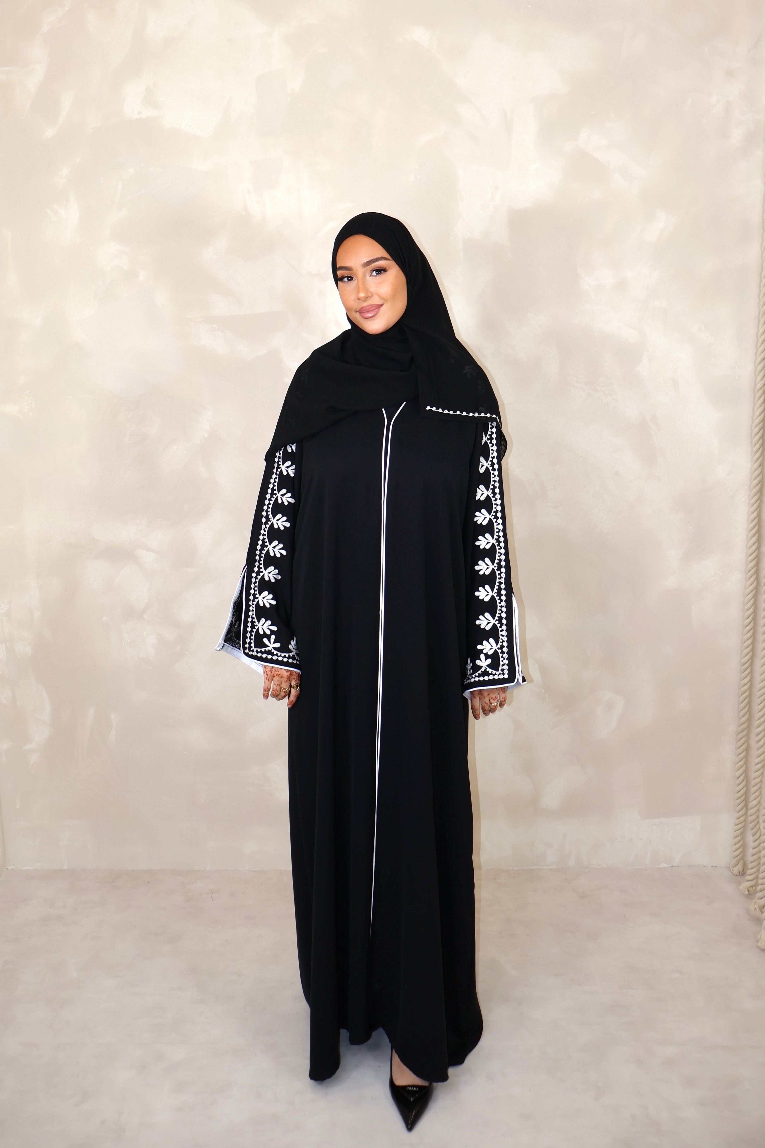 Abaya de Dubai (n90) - COUTURE BLACK & WHITE
