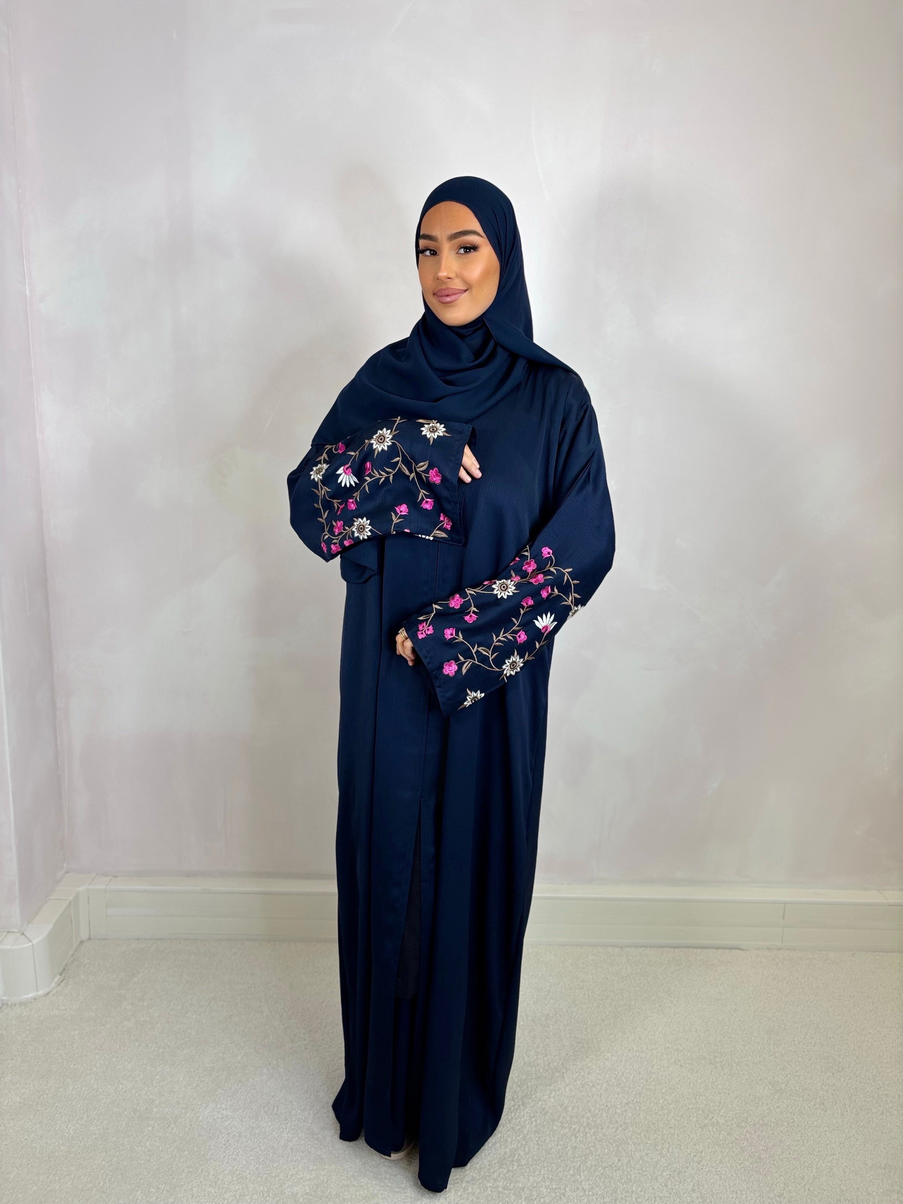 Abaya de Dubai FLORA (n38) - bleu nuit