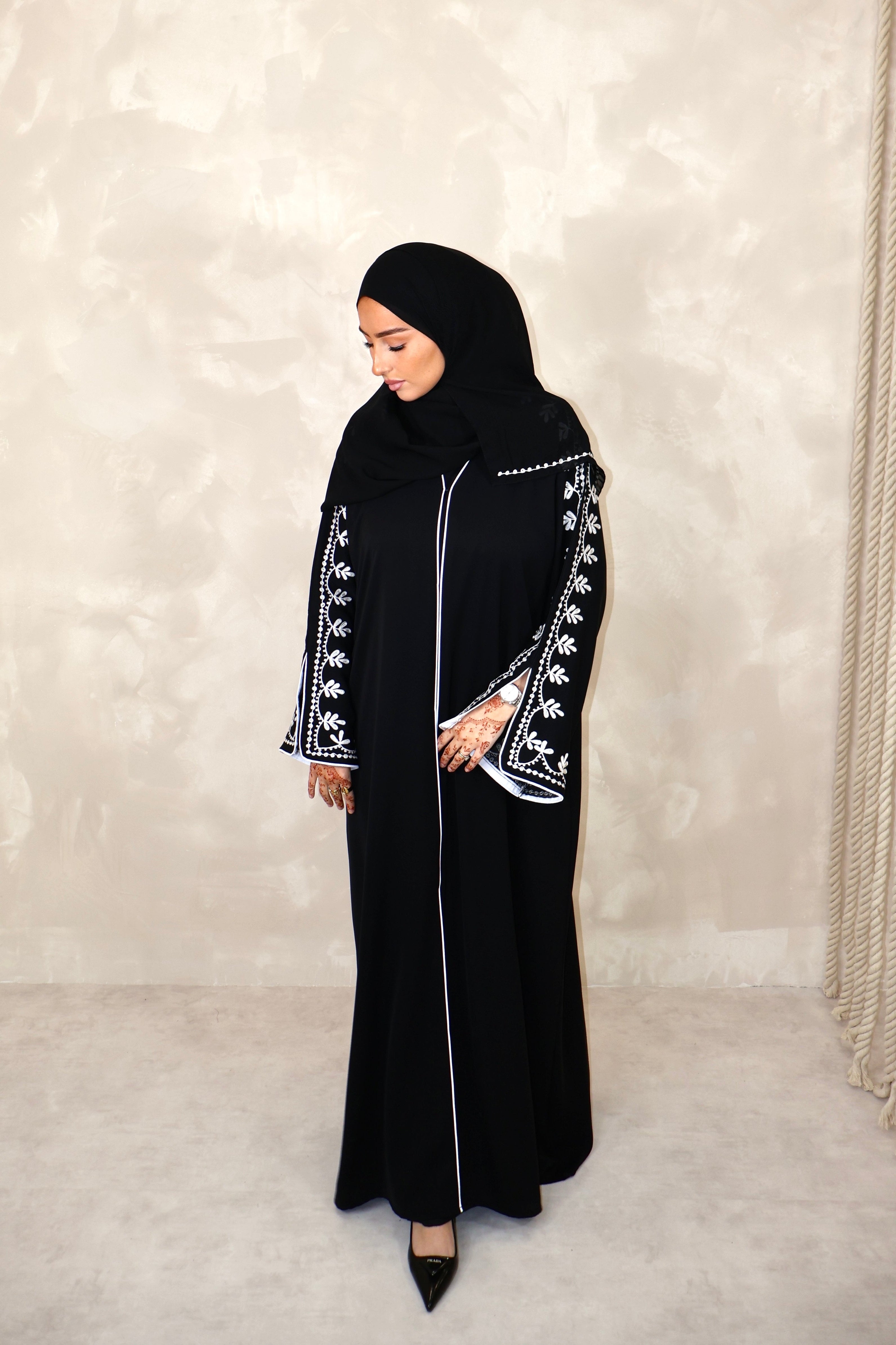 Abaya de Dubai (n90) - COUTURE BLACK & WHITE