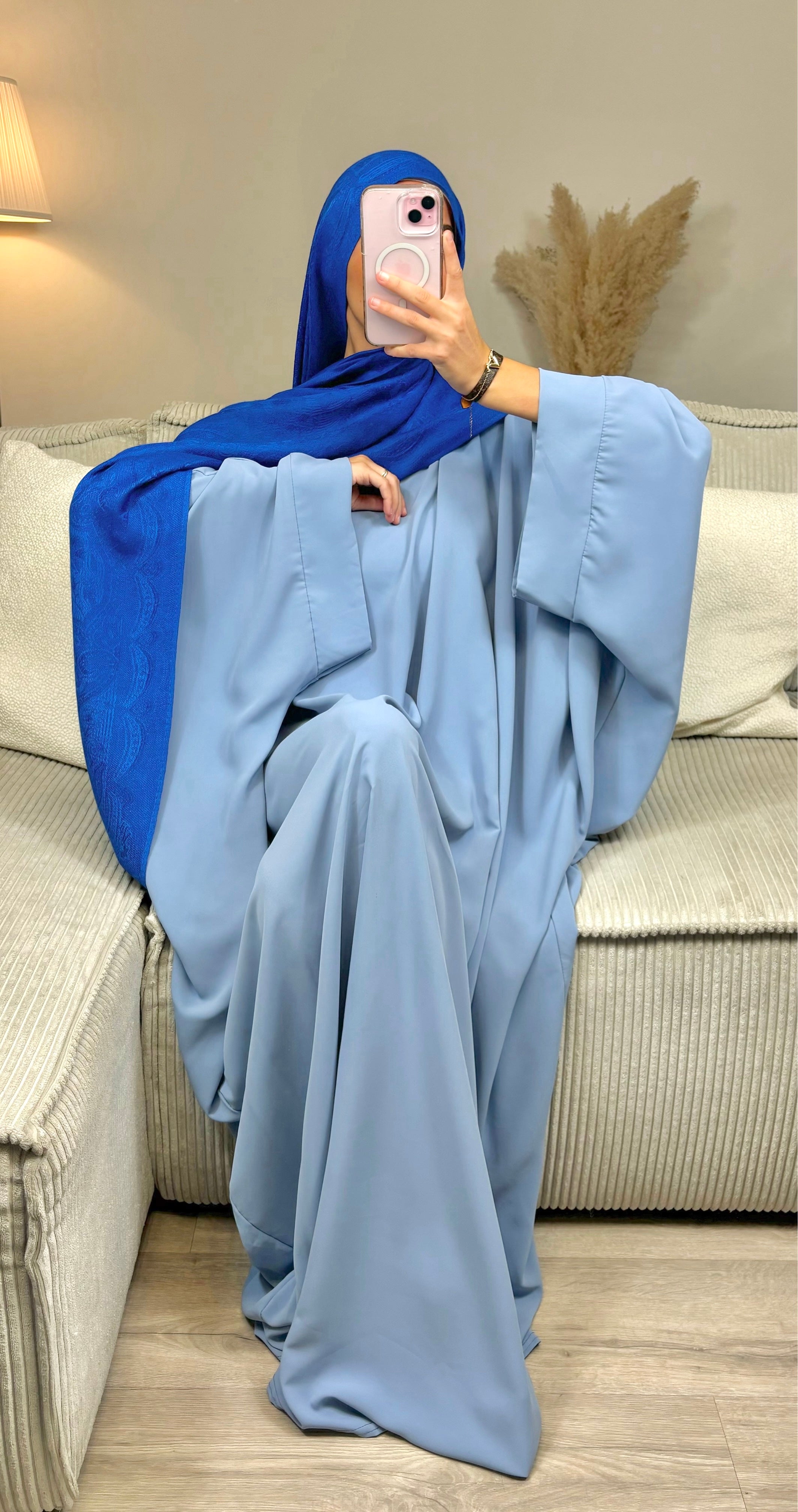 Abaya FARACHA - himmelblau