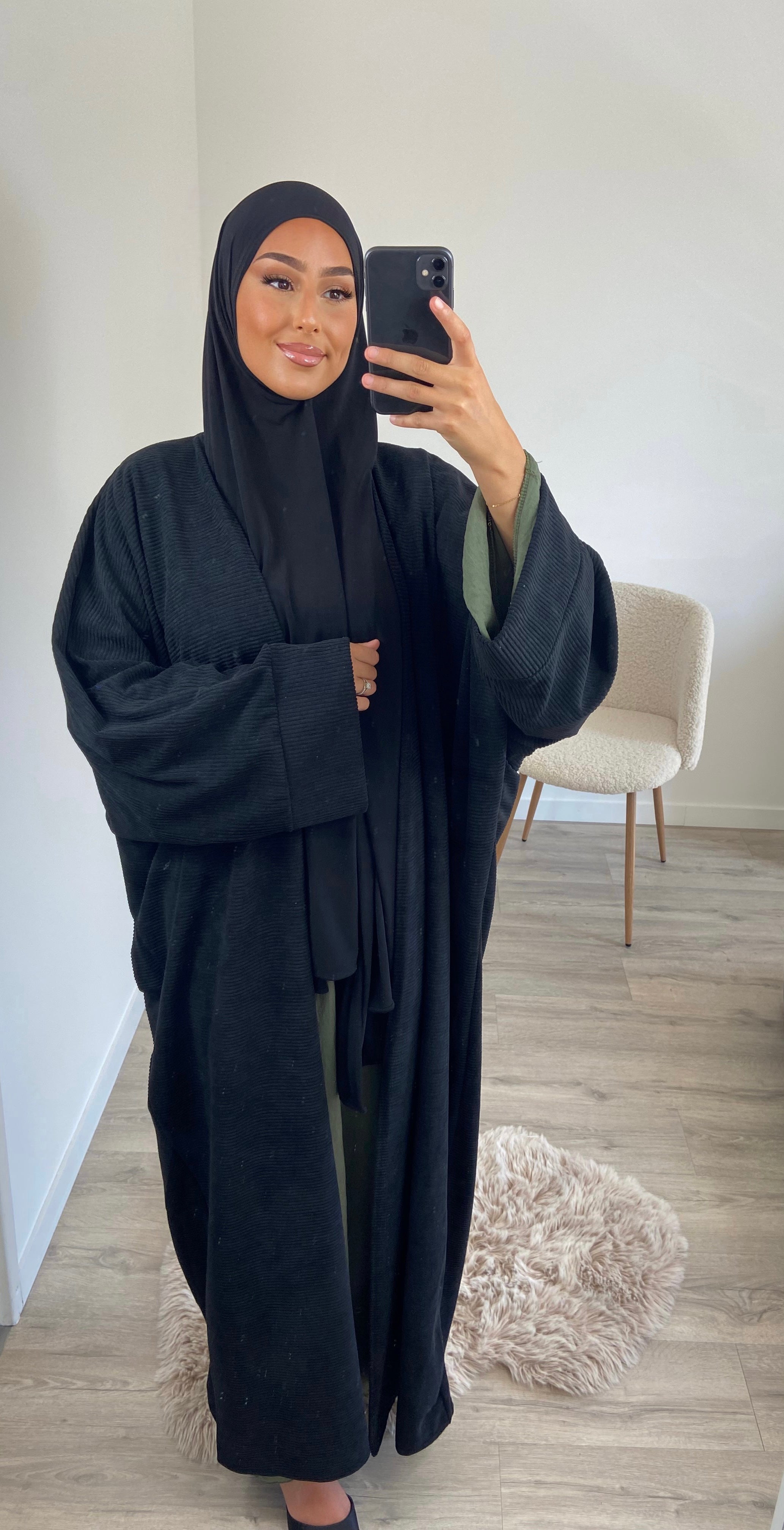 NYLA Kimono – SCHWARZ