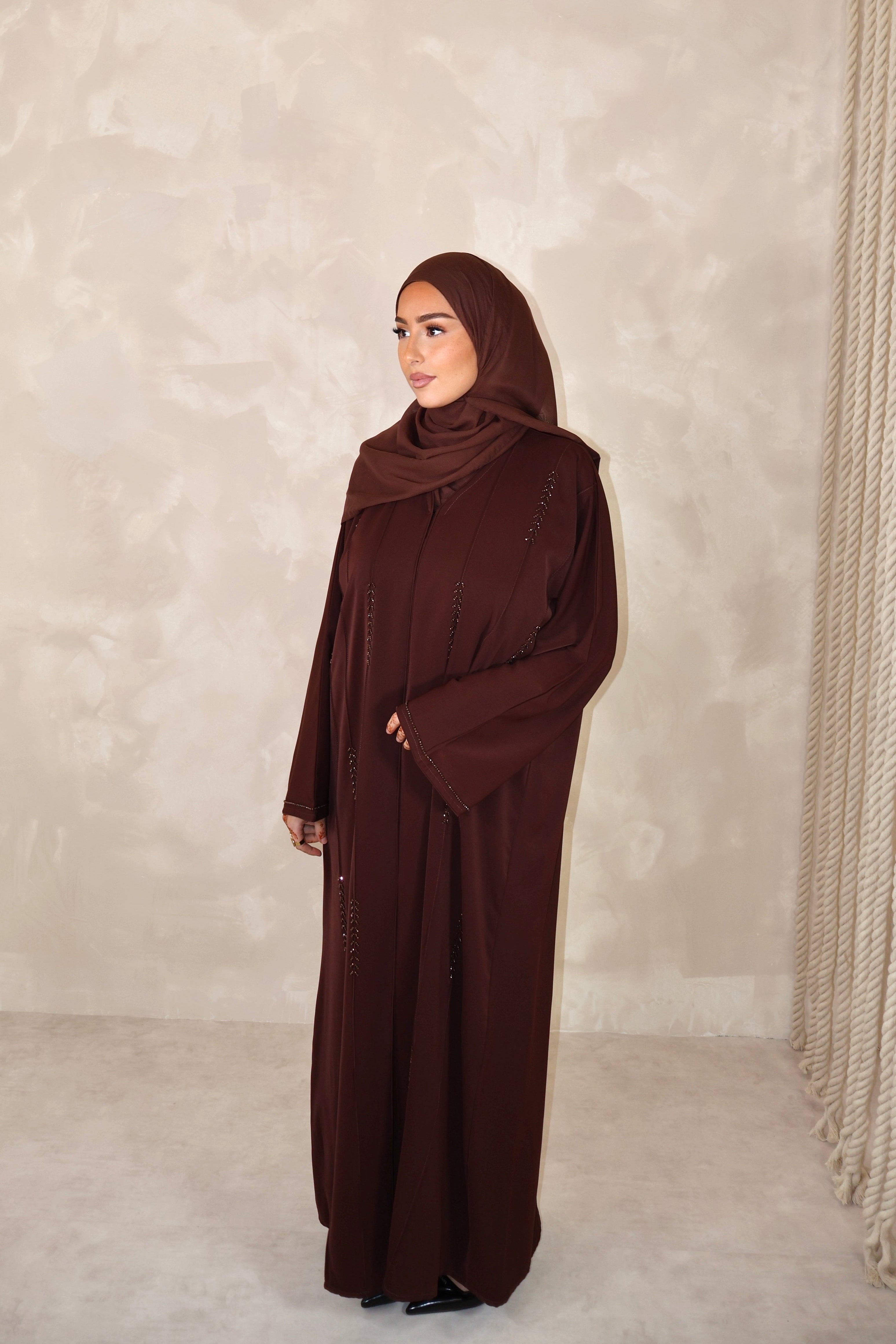 Abaya de Dubai (n91) - JAWARA DARK BROWN
