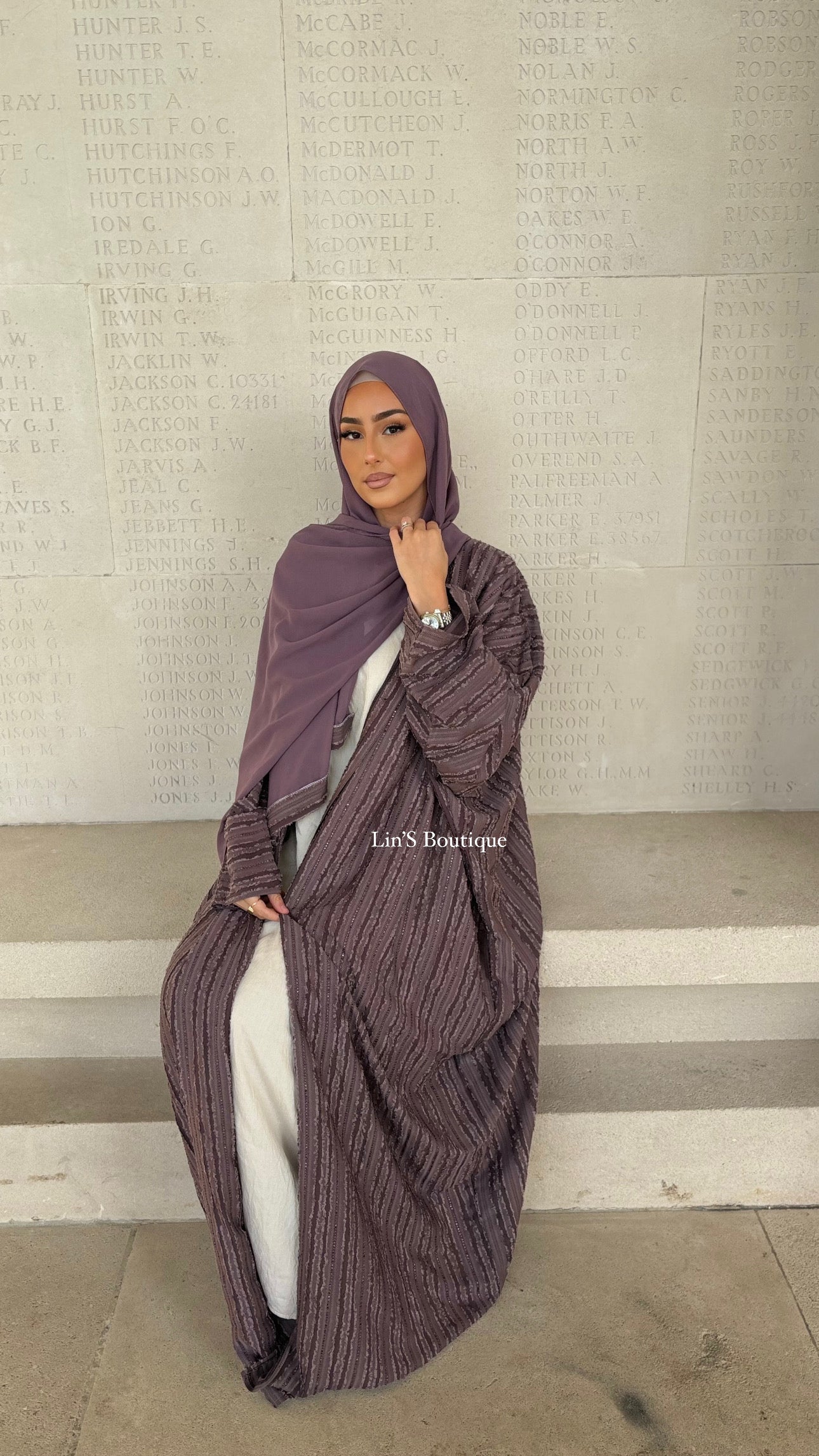 LAYANNE Dubai Abaya - Dark Magenta