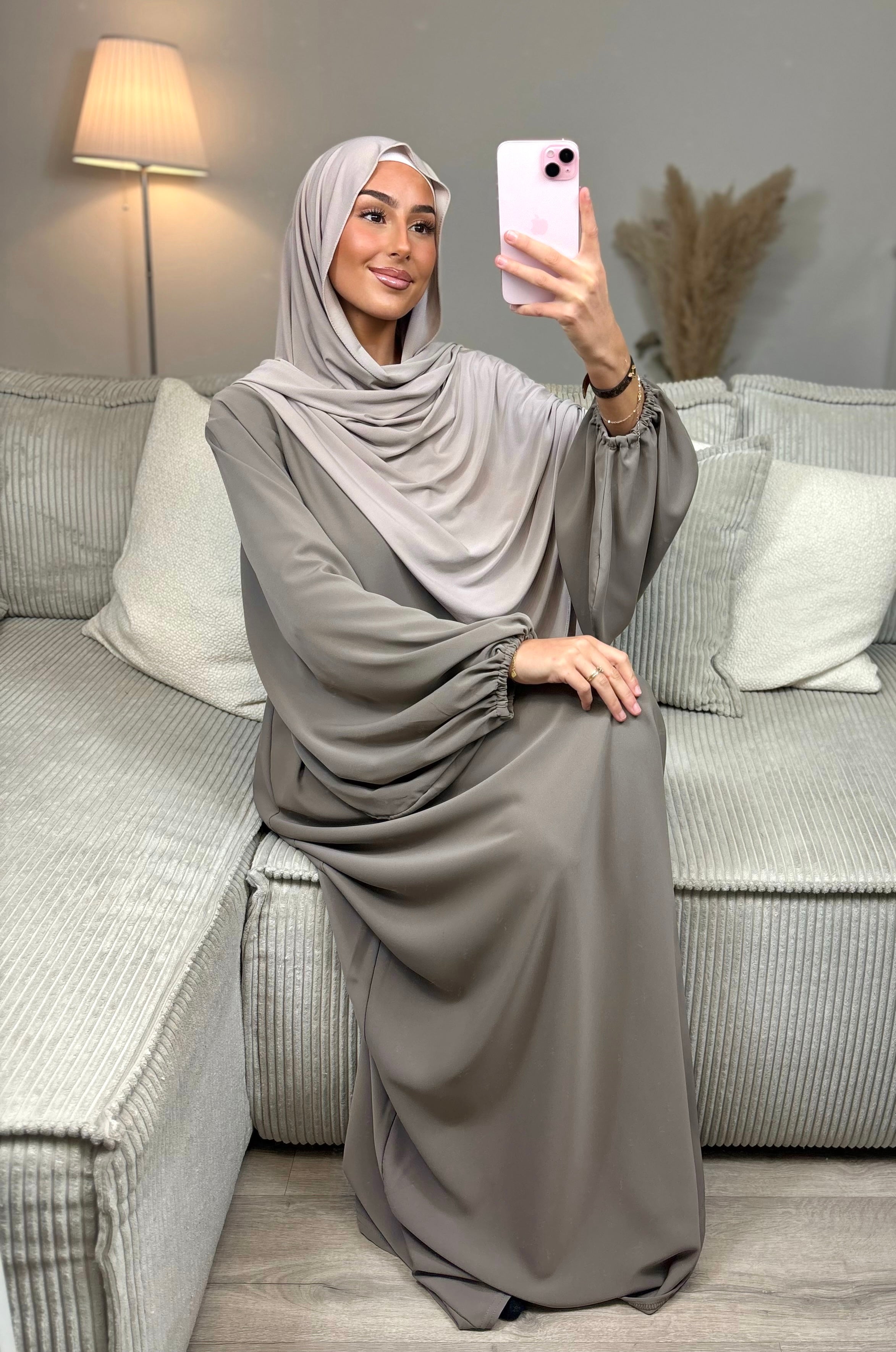 Balloon sleeve abaya - Taupe grey