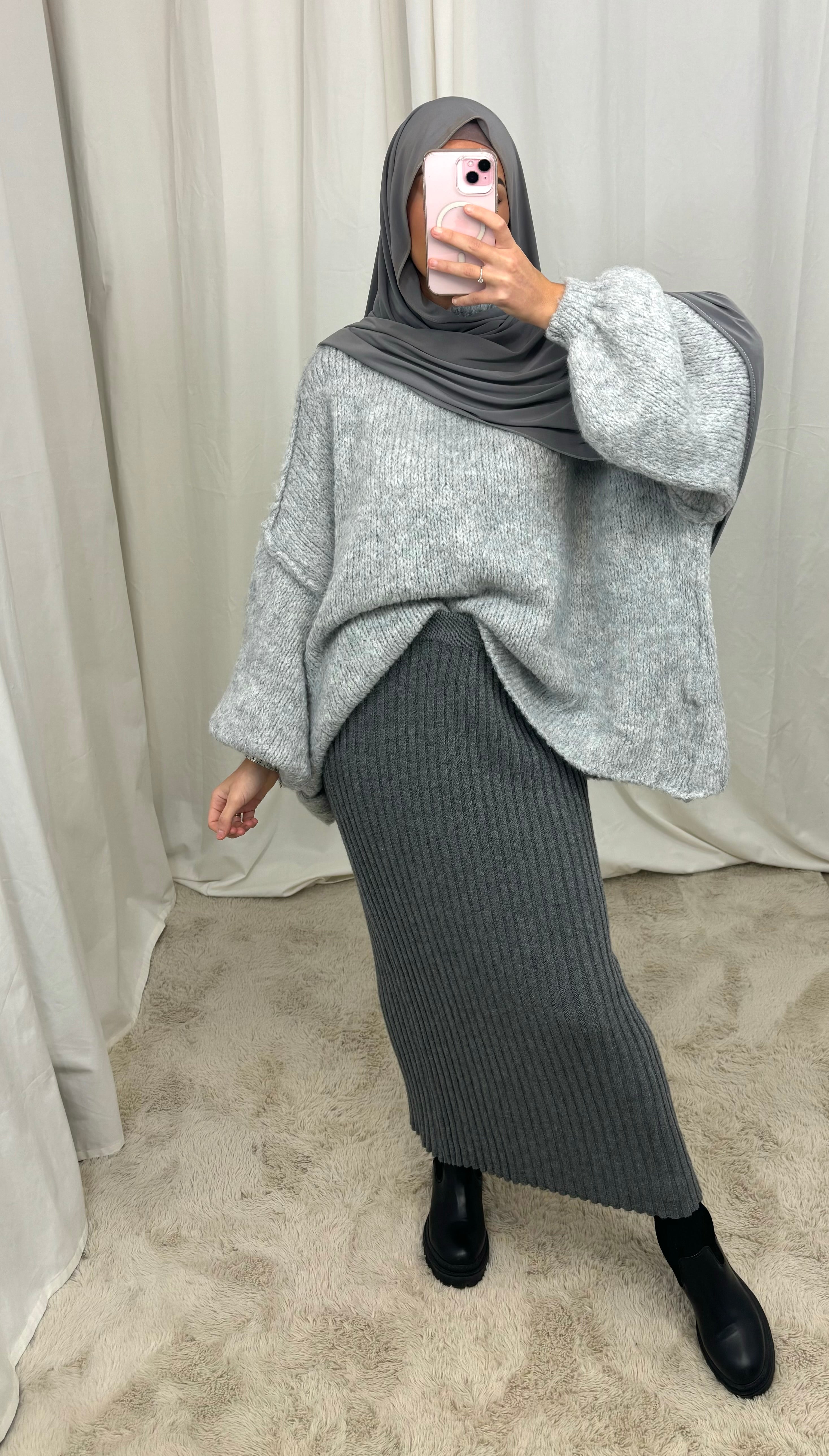Ribbed knit skirt - gray
