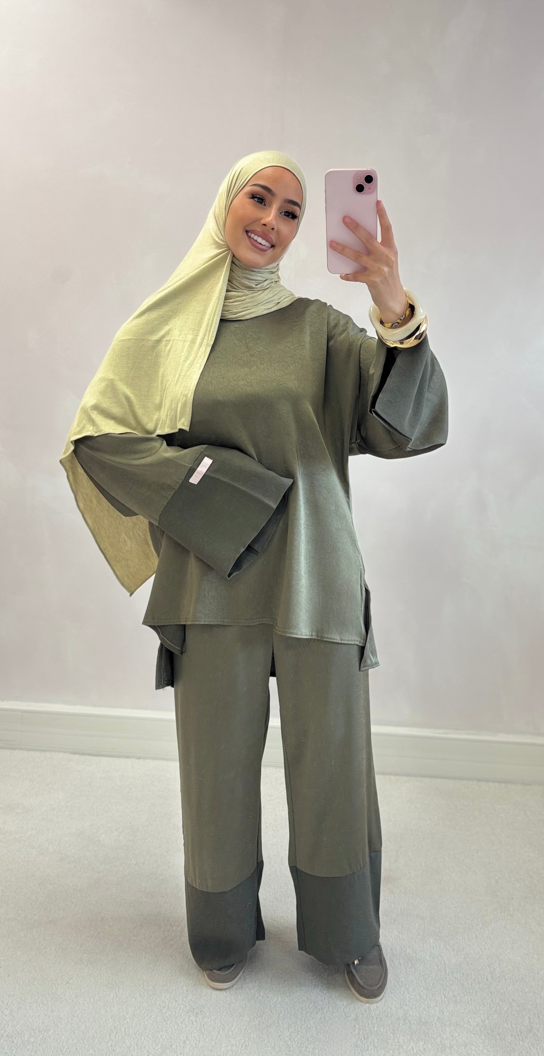 Ensemble MIRA LIN’S B - kaki