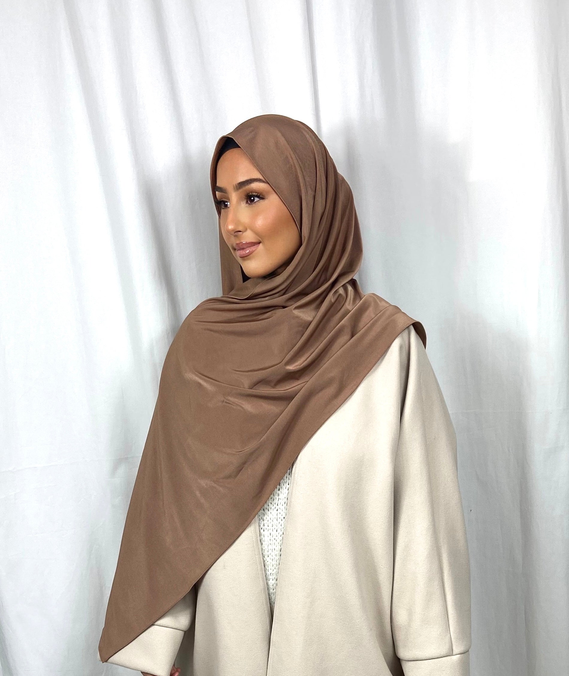 Jersey premium de luxe satiné DUBAI - BROWN