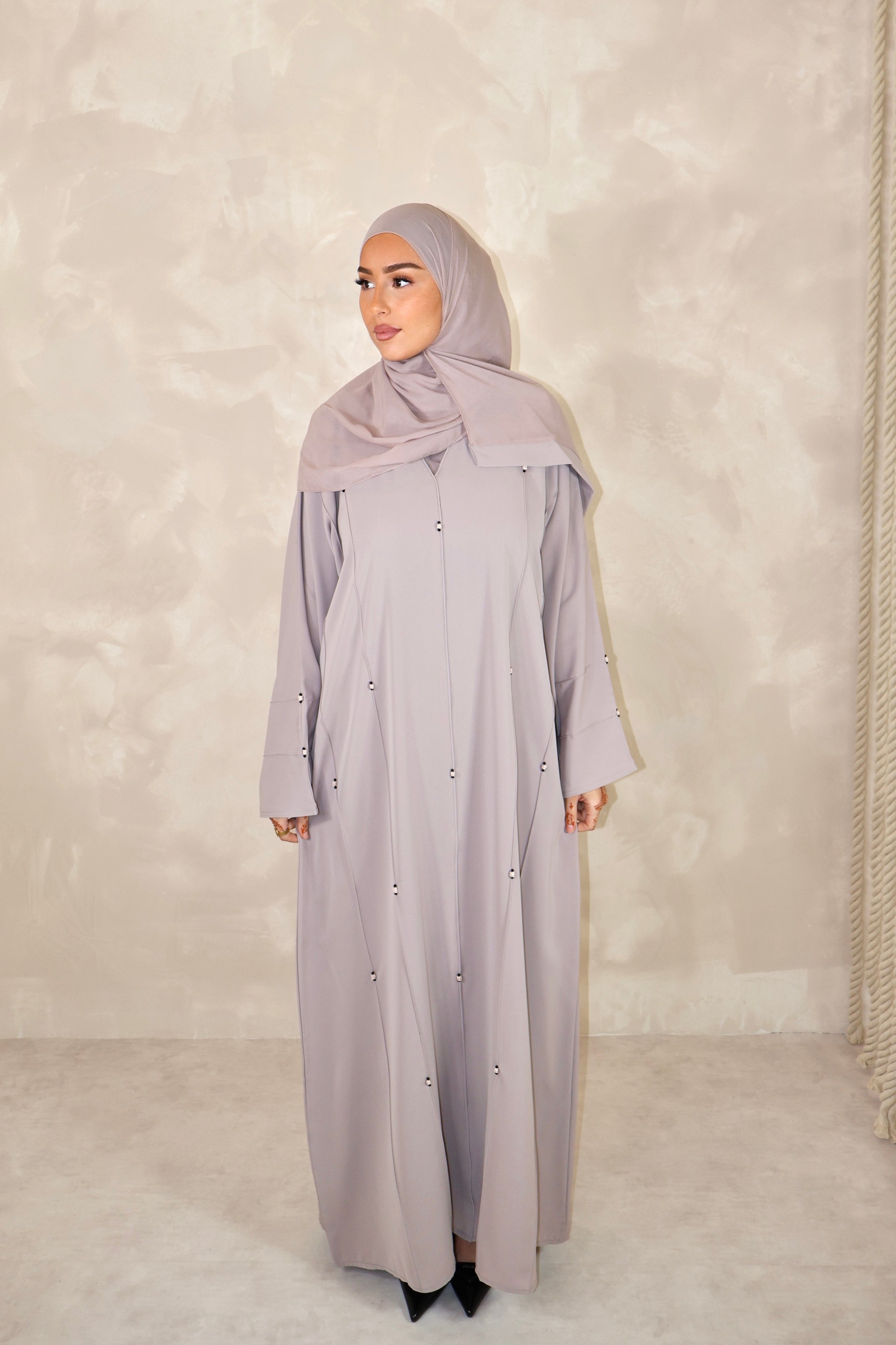 Abaya de Dubai (n89) - SAFIRA TAN