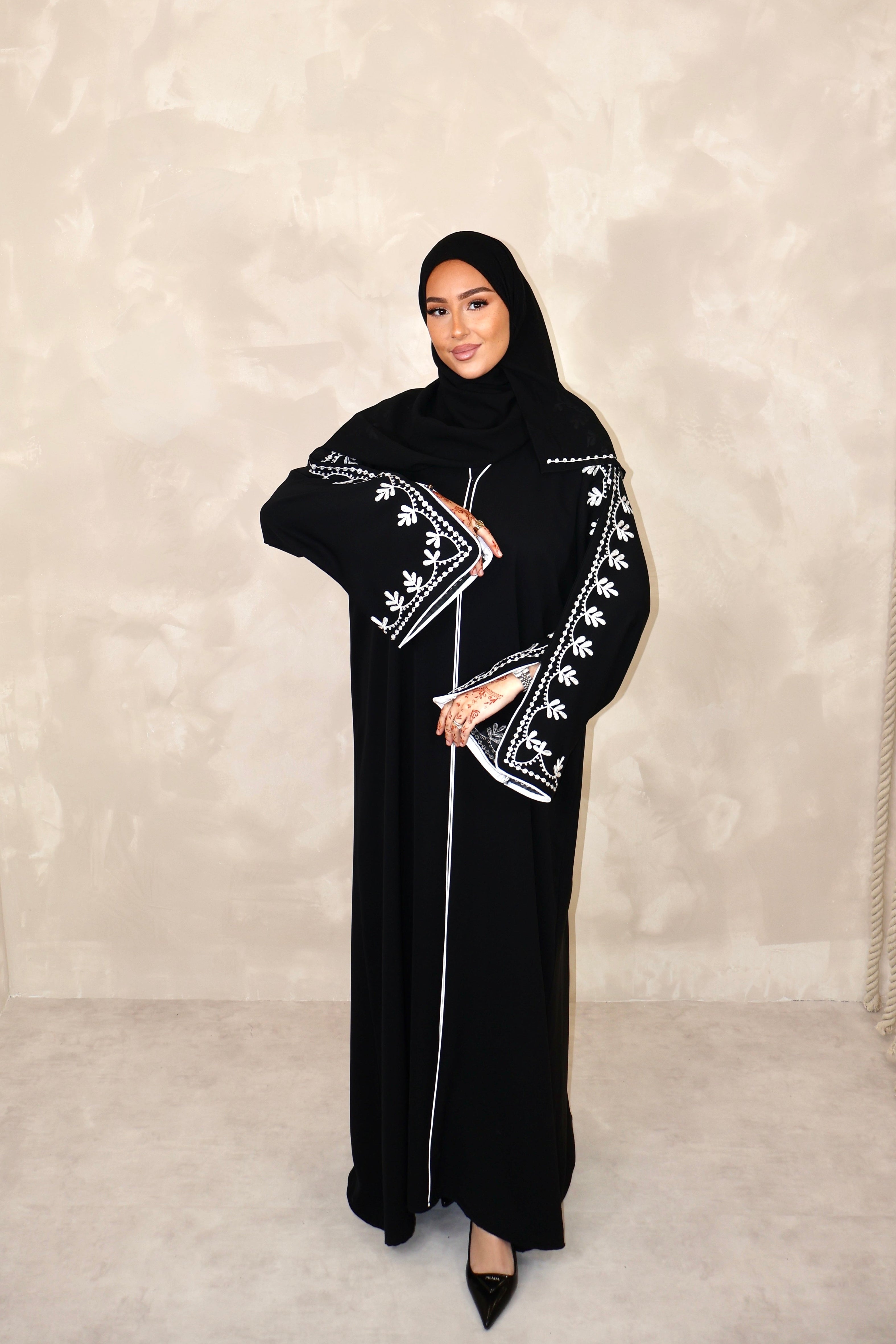 Abaya de Dubai (n90) - COUTURE BLACK & WHITE