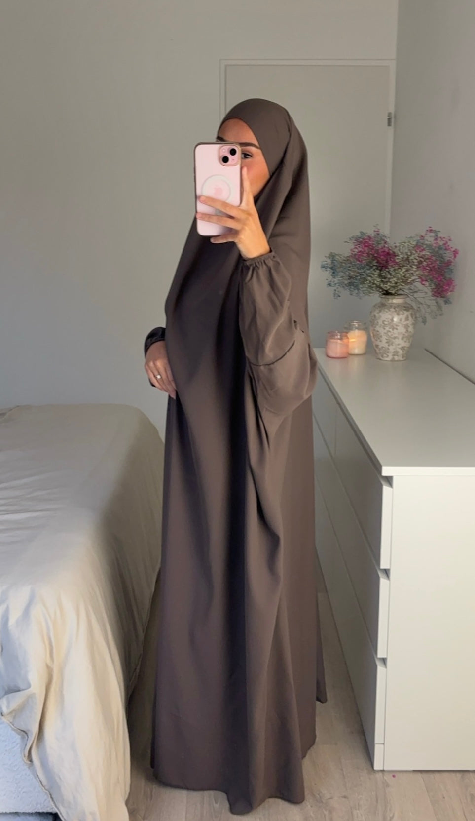 1-piece Medina silk jilbeb - dark taupe