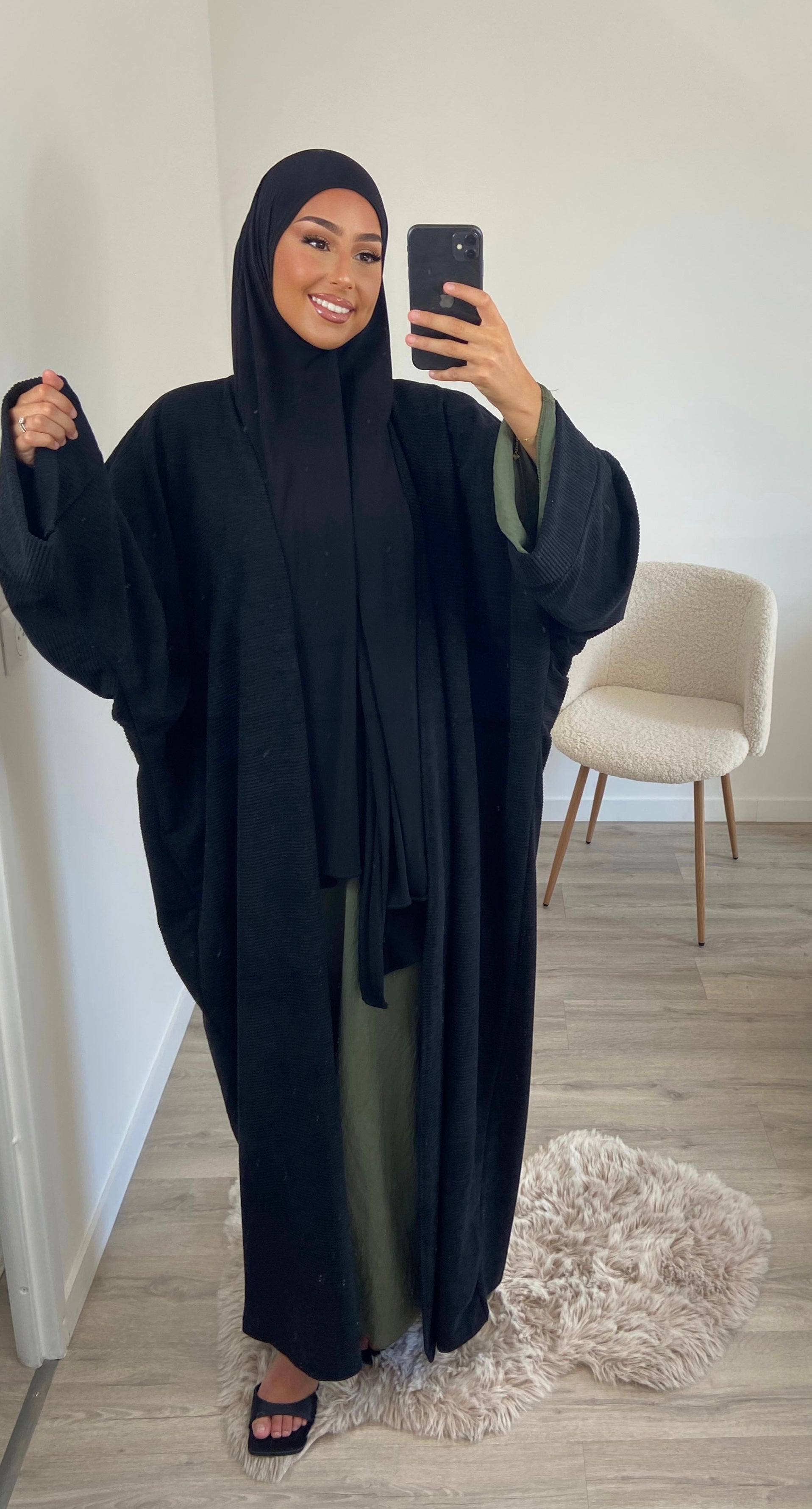 NYLA Kimono – SCHWARZ